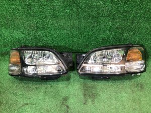 ไฟหน้า ксенон 84001AE281, 84001AE291 SUBARU LANCASTER