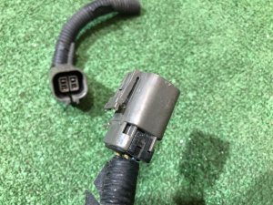 水箱风扇插头 SUBARU LANCASTER OEM 45131AE010 BHE 2000 EZ30
