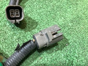 水箱风扇插头 SUBARU LANCASTER OEM 45131AE010 BHE 2000 EZ30
