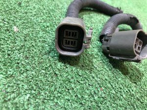 水箱风扇插头 SUBARU LANCASTER OEM 45131AE010 BHE 2000 EZ30