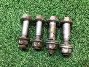 Parafusos de camber dianteiros 901660038 901000334 SUBARU EXIGA