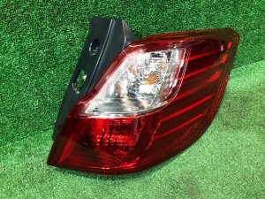 右テールランプ SUBARU EXIGA OEM 84912YC020 YA5 2009