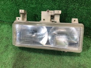 Right headlight Fuso Canter 1993-2002 110-37853, MC148500, MC149167 MITSUBISHI FUSO CANTER