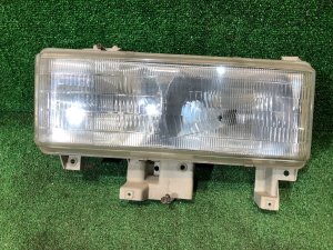 Фара правая Fuso Canter 1993-2002 MITSUBISHI FUSO CANTER OEM 110-37853, MC148500, MC149167 FB501, FE51, FE637