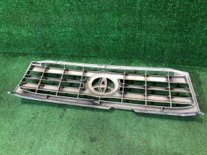 Radiator grille TOYOTA LAND CRUISER 100 OEM 53111-60340 J100