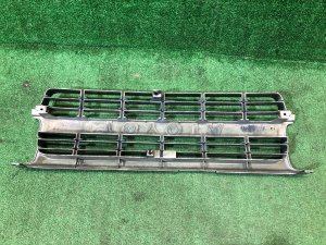 Radiator grille LAND CRUISER 80 до рест 1990-1994г TOYOTA LAND CRUISER OEM 53111-60060, 53111-60100 J80
