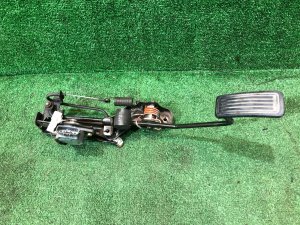 油门踏板 TLC 100/HDJ101 1HD-FTE 78010-60010, 89281-44010 TOYOTA LAND CRUISER