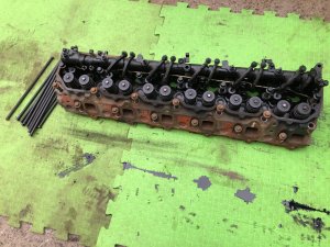 Right cylinder head с коромыслом! 1-11110-834-0 ISUZU GIGA