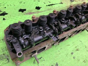 Right cylinder head с коромыслом! ISUZU GIGA OEM 1-11110-834-0 CXZ82K1D 2007 12PE1