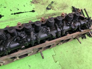 Right cylinder head с коромыслом! ISUZU GIGA OEM 1-11110-834-0 CXZ82K1D 2007 12PE1