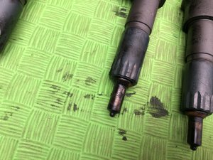 Inyectores +стаканы ISUZU GIGA OEM 1-15300-406-0, 105118-8090 CXZ82K1D 2007 12PE1