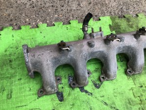 Colector de admisión ISUZU GIGA OEM 1-12211-536-0, 1-12211-535-0 CXZ82K1D 2007 12PE1