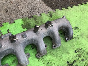 Colector de admisión ISUZU GIGA OEM 1-12211-536-0, 1-12211-535-0 CXZ82K1D 2007 12PE1